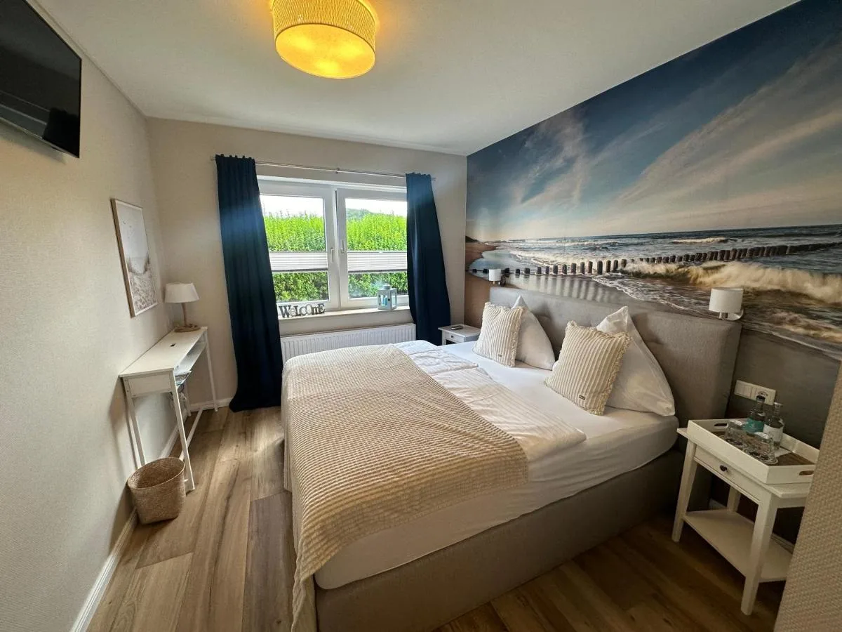 Doppelzimmer mit Blick auf den Innenhof